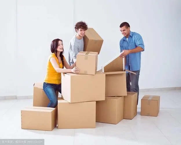 区别于传统搬家模式，蚂蚁搬家打造一站式搬家服务 